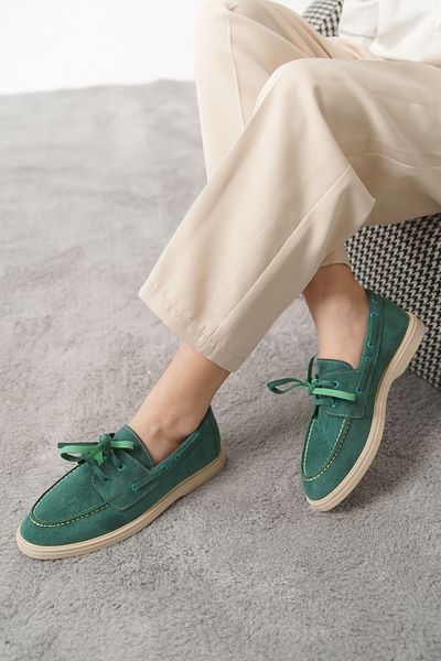 Moda Değirmeni Зелени велурени дамски плоски мокасини с връзки MD1065-113-0001