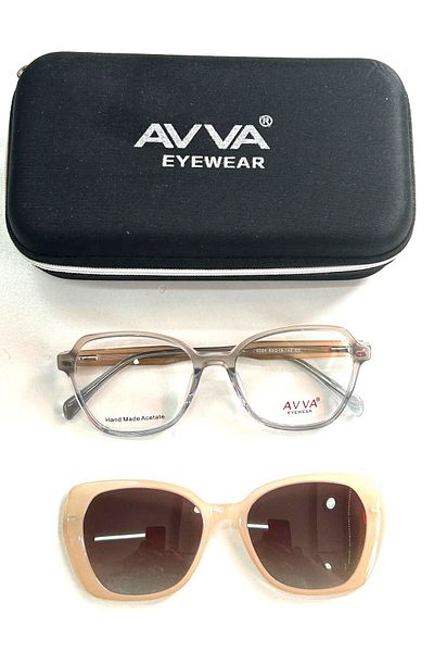 Avva 6584 C5 Women's Sunglasses with Polarized Clips