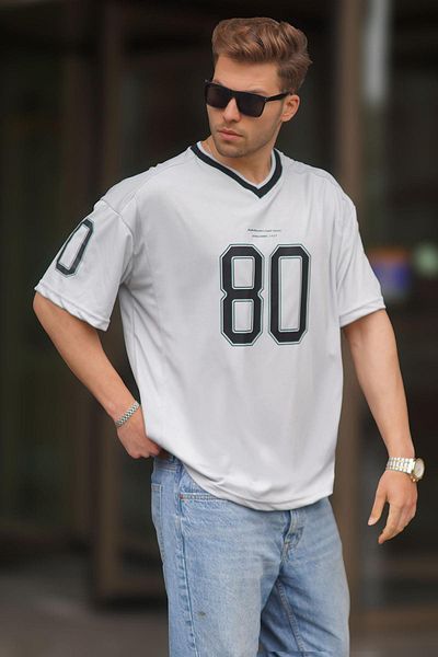 Madmext Ανδρικό T-Shirt με γκρι στάμπα V-λαιμόκοψη 6199