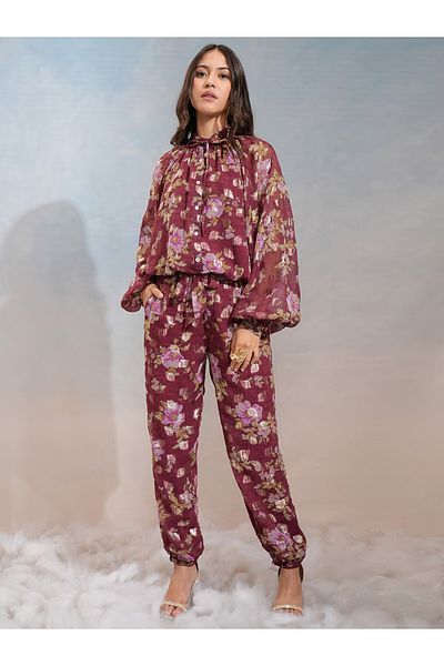 Vishudh By Styli Floral Printed Tie-Up Neck Top and Joggers Co-Ords