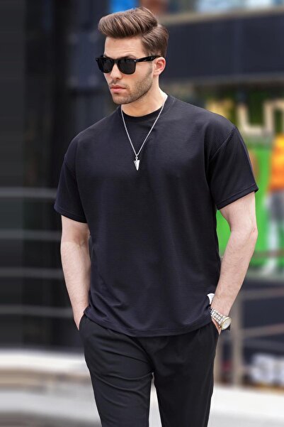 Madmext Μαύρο ανδρικό μπλουζάκι Oversize Basic 6127