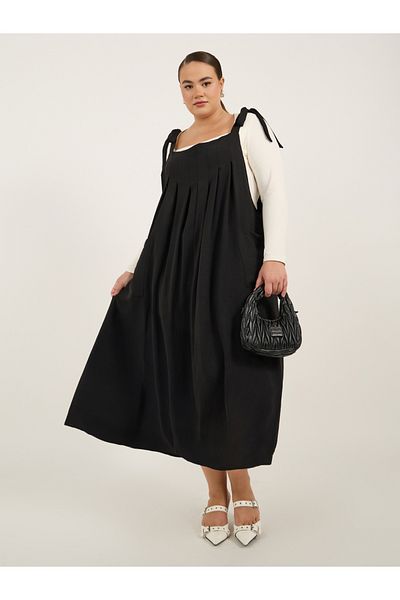 Styli Plus Size Strappy A-Line Maxi Dress
