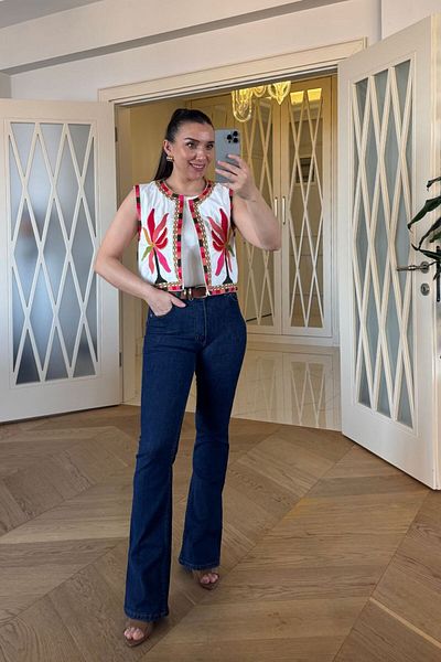 Tuba Butik سترة نسائية مطرزة