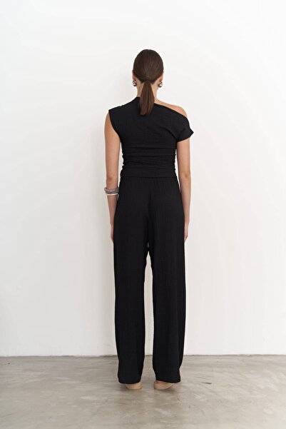 MAI STUDIOS CO. Sona fekete aszimmetrikus blúz nadrág szett