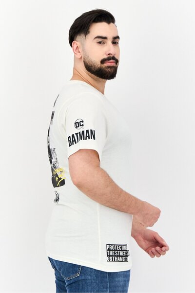 Batman DC Men Crew Neck Short Sleeve Graphic Print T-Shirt, Off White