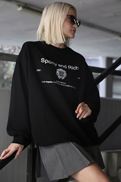 Madmext Γυναικείο φούτερ σε μαύρο χρώμα με στάμπα με λαιμόκοψη Mg1577