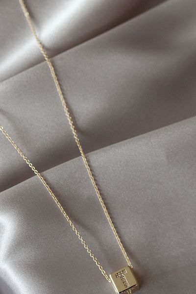 Evinso Gold Colored Cube Model Zircon Stone t Letter Necklace