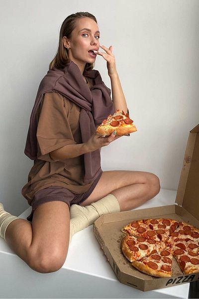 Madmext Mléčně hnědé oversize základní dámské tričko