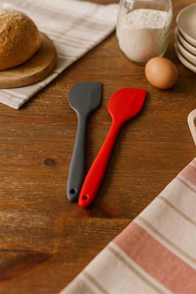 Silicorner Red Anthracite Silicone Midi Set of 2 Spatulas