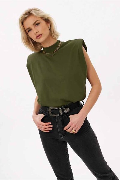 Madmext Mad Girls Haki Vatkalı Tişört Mg900