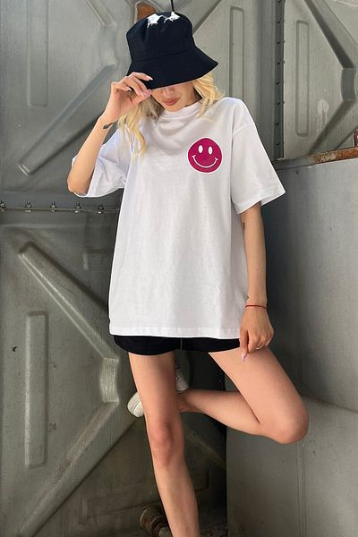Madmext Weißes Oversize-Damen-T-Shirt mit Rundhalsausschnitt und Rückendruck