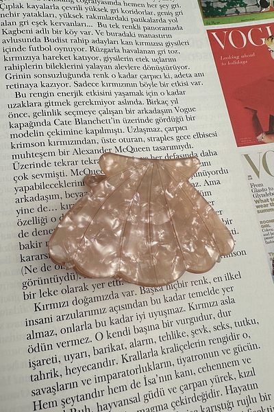 Modex Salmon Color Seashell Latch Hair Clip (6cm)