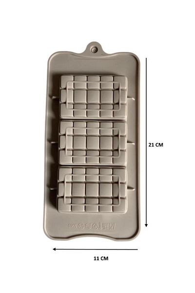 Pastaland Silicone Chocolate Mold Small Checked 21*11 cm