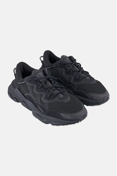 adidas Men Ozweego Lace Up Outdoor Shoes, Black