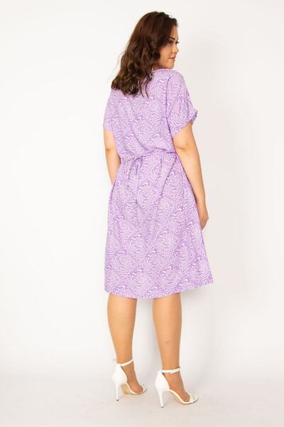 Şans Rochie pentru femei de mărime mare, țesătură din viscoză, țesătură liliac, cu nasturi în față, cu curea, 65n33614