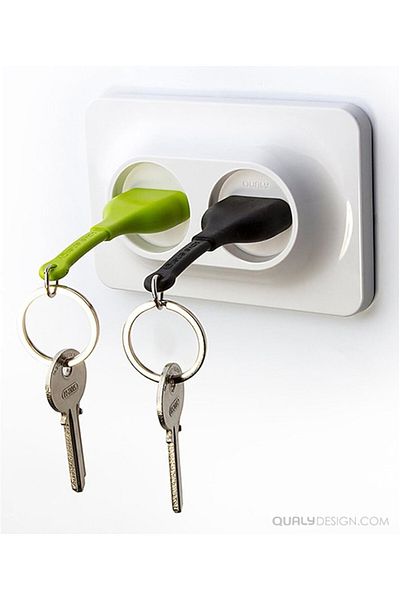 Generic 2 Pieces Key Chain - Electric Key Shape - Green/Black