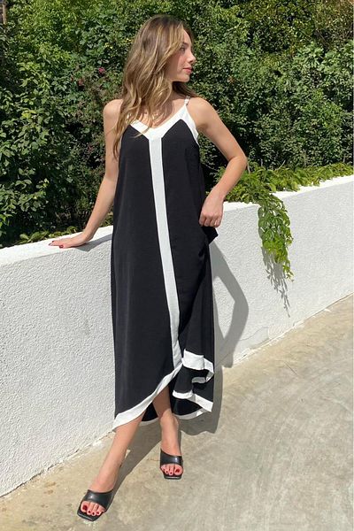Madmext Μαύρο Γυναικείο Φόρεμα με λαιμόκοψη V μακρύ MG2165