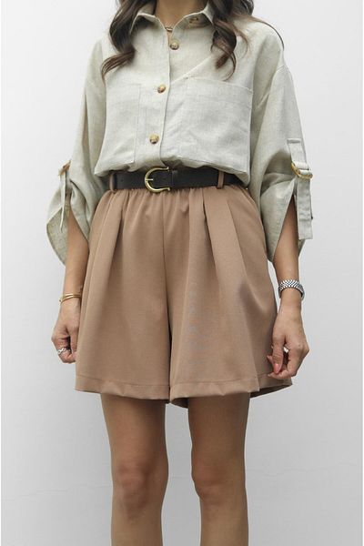 Havoş Pantaloni scurți cu curea Camel Letts