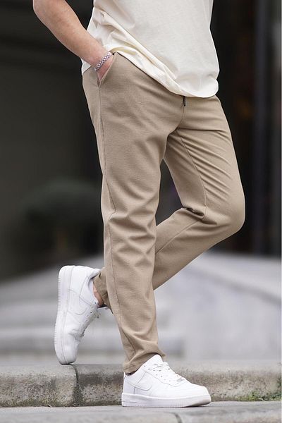 Madmext Hellbraune Herrenhose mit geradem Bein 6535