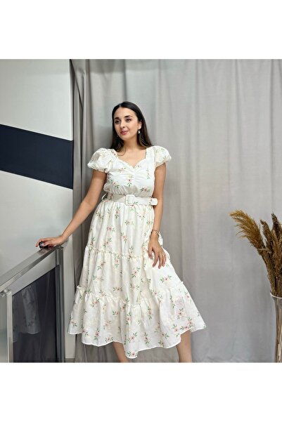Starmount Butik Beyaz Çiçek Motifli Brode elbise