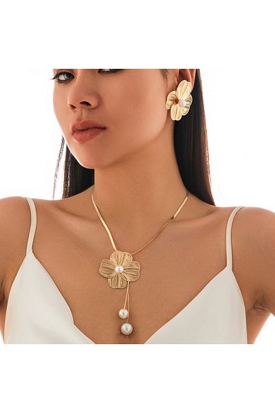 Choice Gold Color Ingemark Romantic Flower Petal Imitation Pearl Pendant Choker Necklace Stud Earrings Wome
