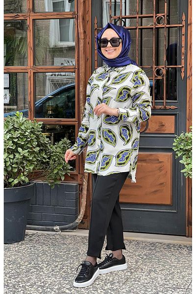 Cloche Cl24y02cl342501 Model Karma Shirt