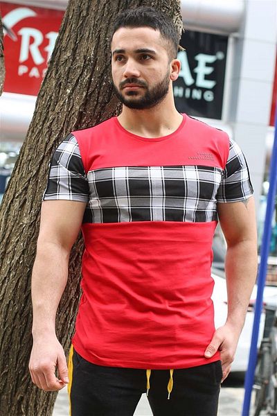Madmext Crew Neck Plaid Red T-Shirt 3004