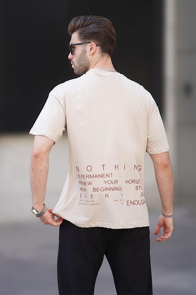 Madmext Ανδρικό μπλουζάκι 7037 με εμπριμέ λαιμόκοψη σε μπεζ λαιμόκοψη - κοντό μανίκι