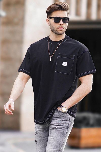 Madmext Μαύρο ανδρικό μπλουζάκι Oversize με λεπτομέρεια τσέπης 7001