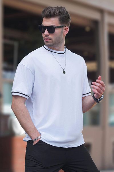 Madmext Λευκό μπλουζάκι Overfit - Crew Neck, Sleeve and Neck Stripe 7024