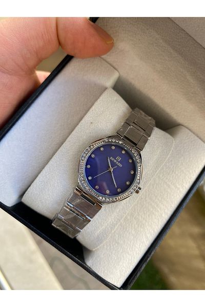 Reward Original Women's Watch - Stylish and Functional Design