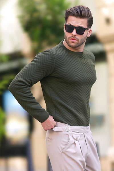 Madmext Sweter z długim rękawem w kolorze khaki, z okrągłym dekoltem, wzór w jodełkę 7219