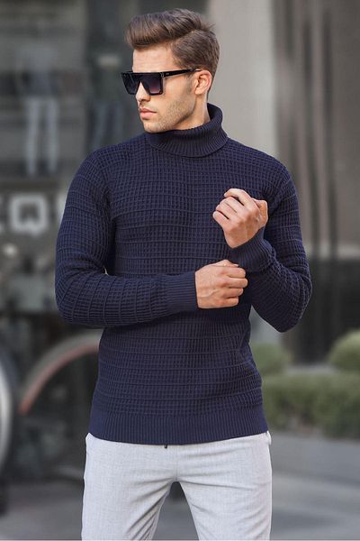 Madmext Marineblauer Rollkragenpullover 6832