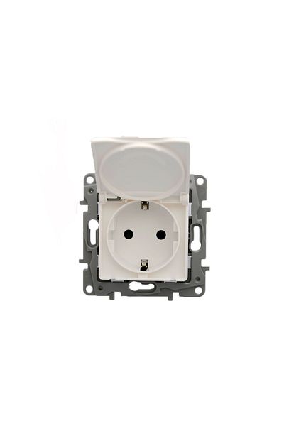 MAKEL Grounded Socket with Bay Cover