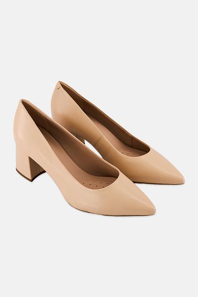 Geox Women Slip On Pumps, Beige