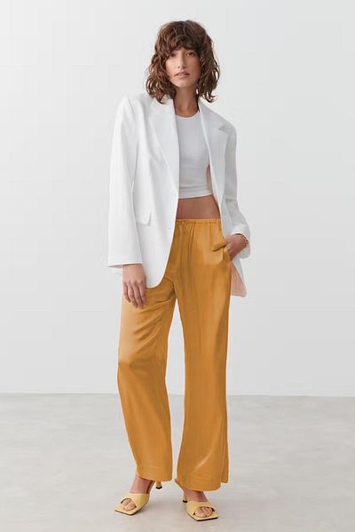 Madmext Pantaloni de damă din satin cu talie strânsă portocaliu MG2019