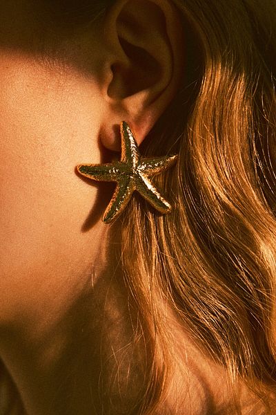 Bershka Starfish earrings - Signature Edition