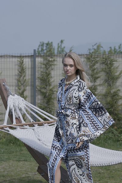 Mita Concept Linen Bat Sleeve Kimono