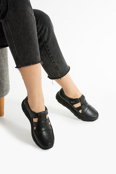 Getcho Bronz Pantofi de damă din piele naturală neagră