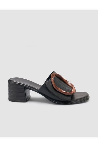 Cabani 100% Genuine Leather Black Women's Slippers with Buckle Detail