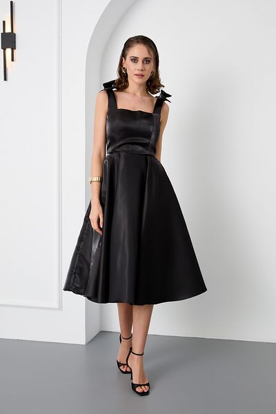 Lafaba Women's Black Bow Detail Midi Evening Dress