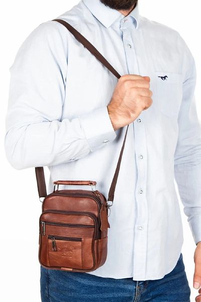 Newish Men's Tan Genuine Leather Crossbody Bag
