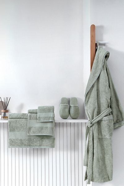 Yataş Essentials 3-Piece Bathroom Set |   Slippers (42-44) - Nile Green