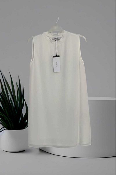 Puane Women's Crew Neck Zero Sleeve Front Chiffon Detailed Undershirt