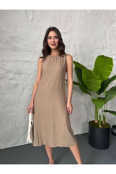 Elif Özbey Butik Рокля с миди дължина и страничен шев от норка