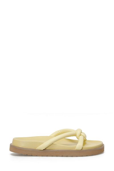 Nine West شبشب مسطح للسيدات باللون الأصفر من Isju 3fx