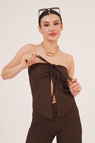 Hipo Trend Seersucker Halter Neck Low Cut Brown Crop