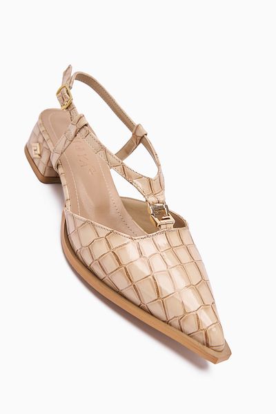 Limoya Dámské sandály na krátkém podpatku Ginny Beige Crocodile s detailem přezky