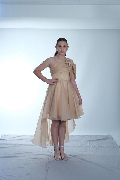 BUTİKHAPPYKİDS Girl's Evening Dress with Straps Onion Shell One Shoulder Rose Detailed Tailed Chiffon Evening Dress 10-15 Years