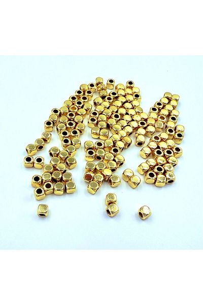yiğit aksesuar Lacquer Coated Metal Cube Gold Intermediate Apparatus 50 Pieces 4 mm